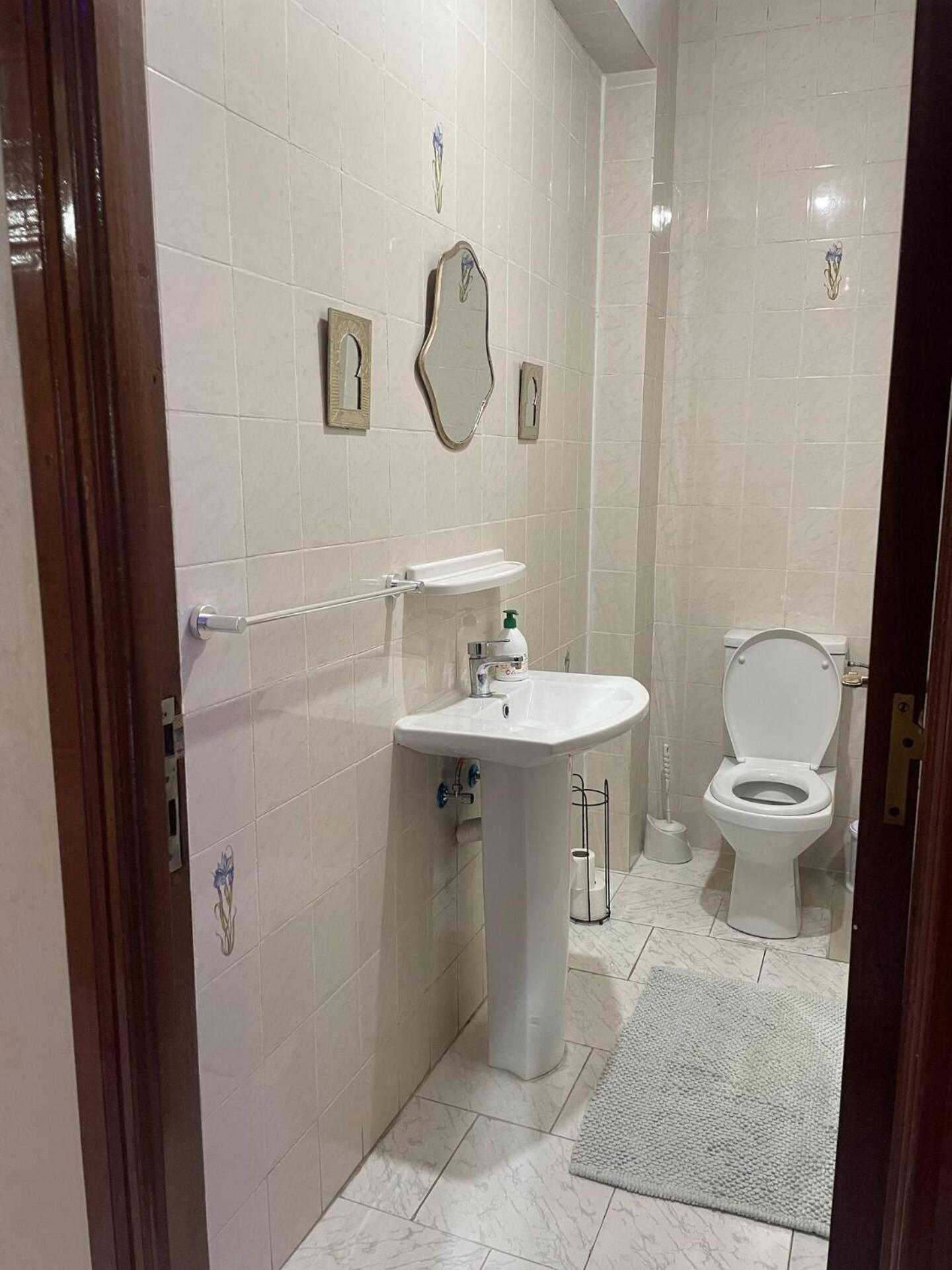 Beautiful 3-Bedroom Apt In The Heart Of Tánger Exterior foto
